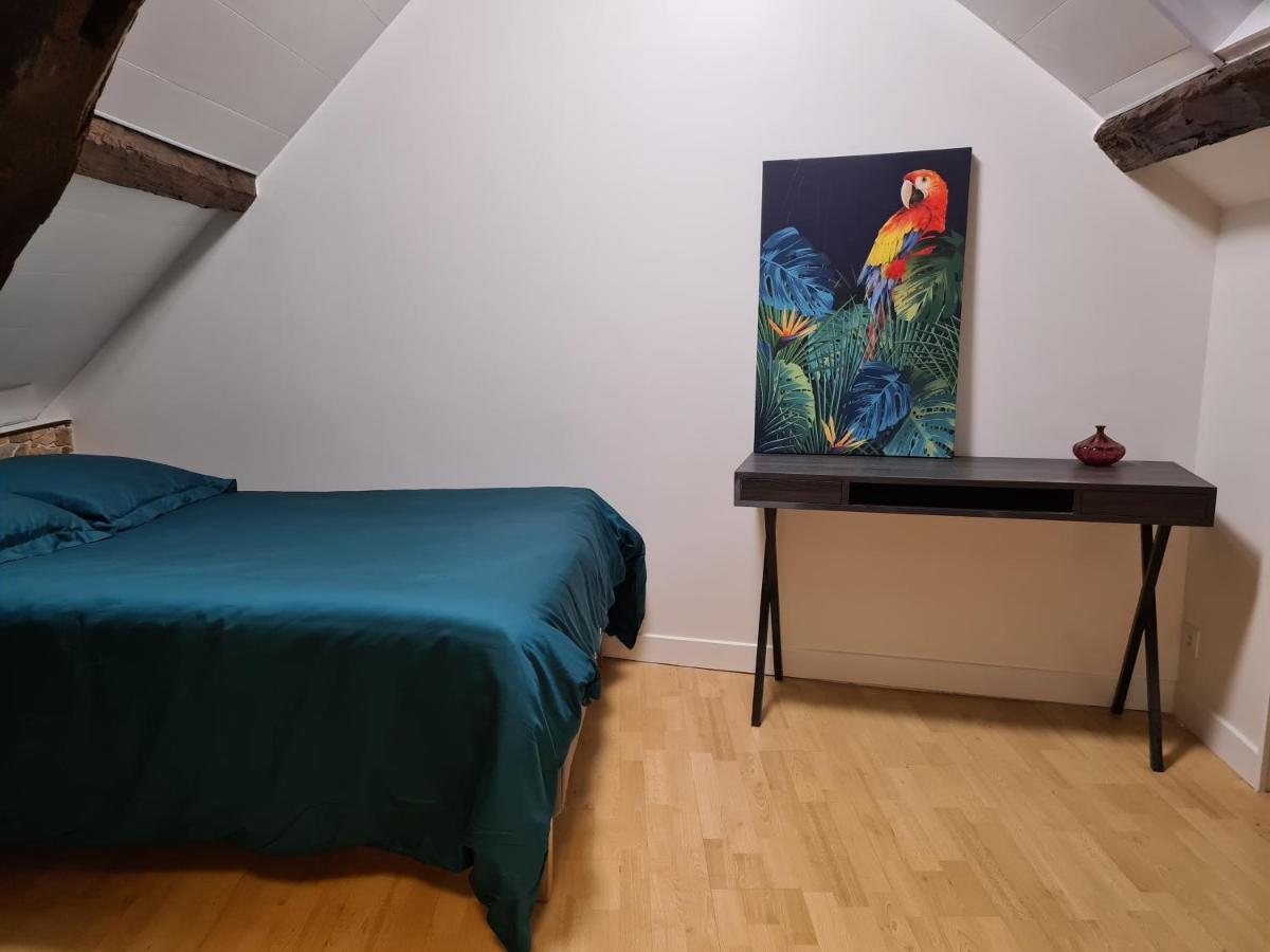 Maison Charme Avec Terrasse Hypercentre, Tres Calme Joigny Dış mekan fotoğraf